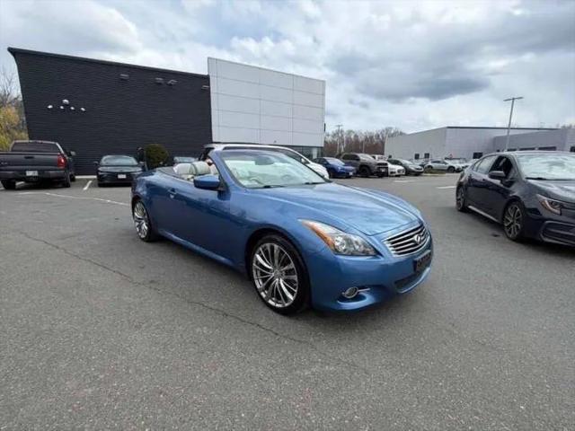 2011 INFINITI G37 G37