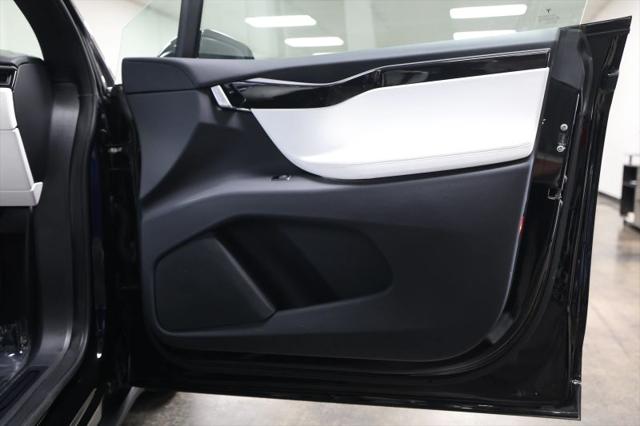 2020 Tesla Model X Long Range Plus Dual Motor All-Wheel Drive