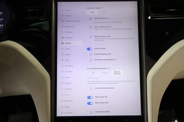 2020 Tesla Model X Long Range Plus Dual Motor All-Wheel Drive
