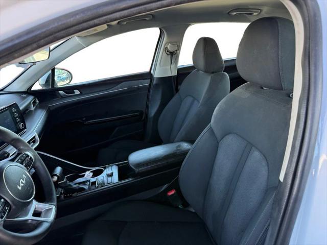 2022 Kia K5 LXS