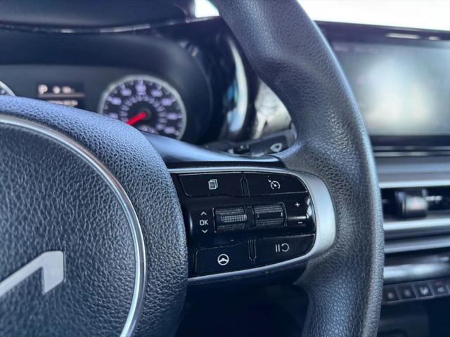 2022 Kia K5 LXS