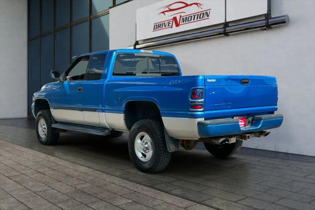 2001 Dodge Ram 1500 Base
