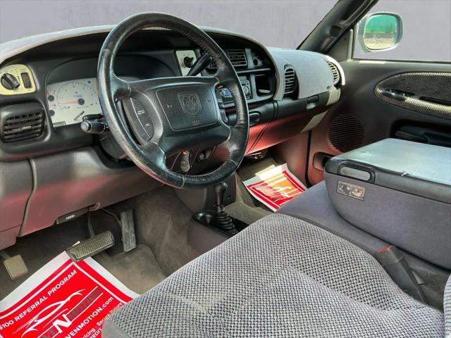 2001 Dodge Ram 1500 Base