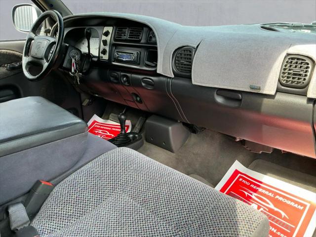 2001 Dodge Ram 1500 Base
