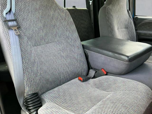 2001 Dodge Ram 1500 Base