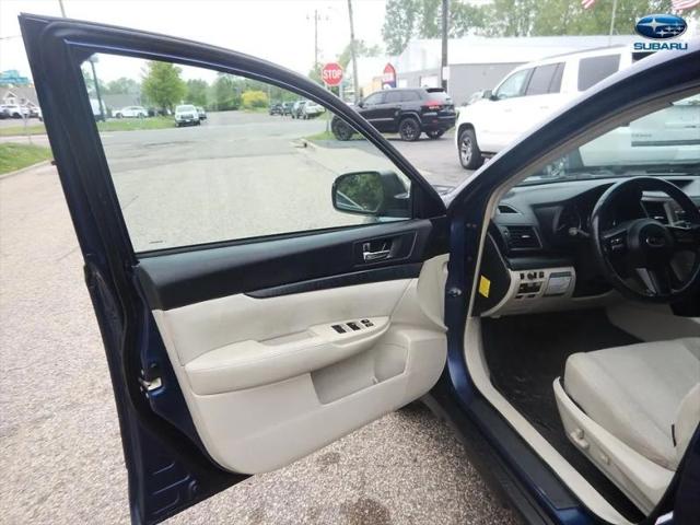 2011 Subaru Outback 2.5i Premium