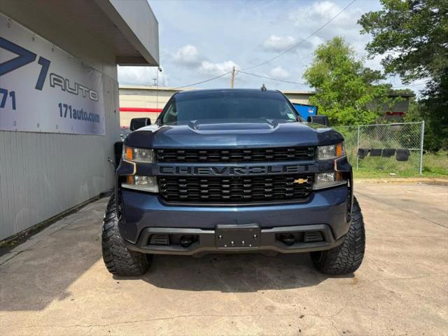 2020 Chevrolet Silverado 1500 2WD Crew Cab Short Bed Custom