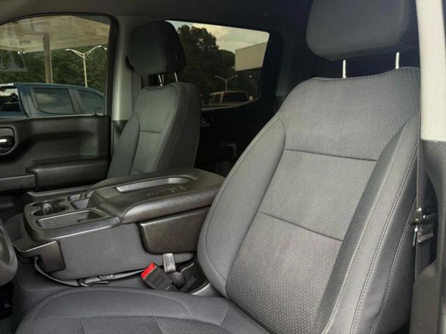 2020 Chevrolet Silverado 1500 2WD Crew Cab Short Bed Custom