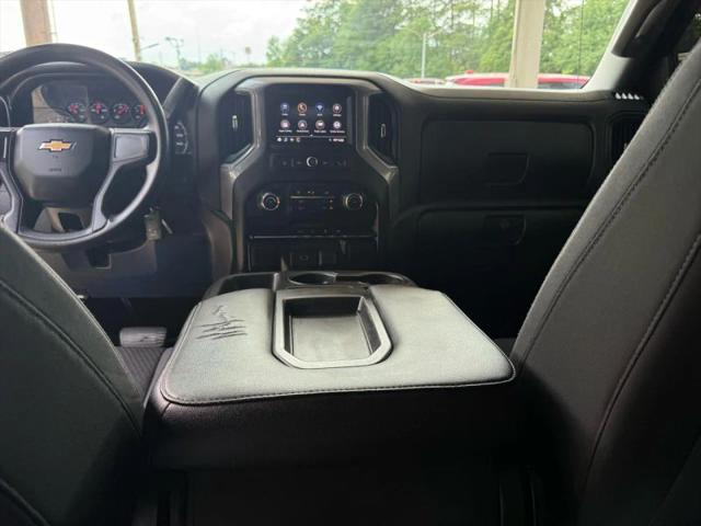 2020 Chevrolet Silverado 1500 2WD Crew Cab Short Bed Custom