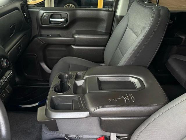 2020 Chevrolet Silverado 1500 2WD Crew Cab Short Bed Custom