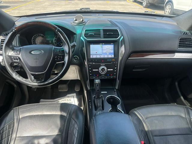 2017 Ford Explorer Platinum