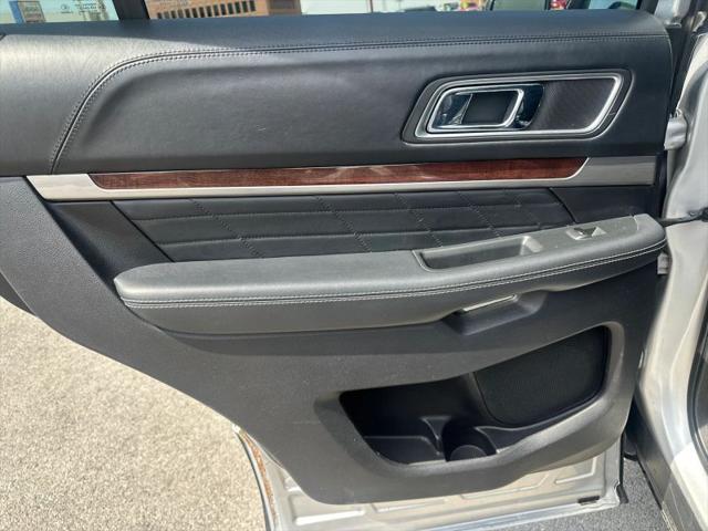 2017 Ford Explorer Platinum