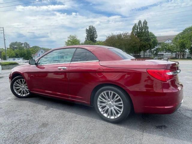 2013 Chrysler 200 Limited