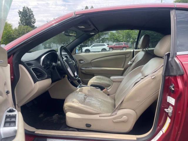 2013 Chrysler 200 Limited