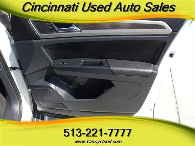 2018 Volkswagen Atlas 3.6L V6 SE w/Technology