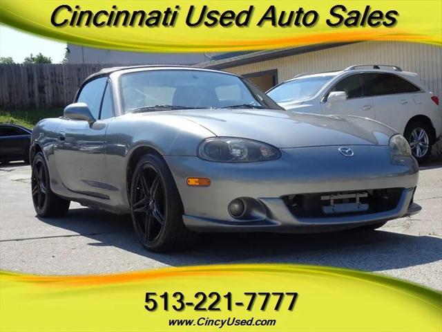 2004 Mazda MX-5 Cloth