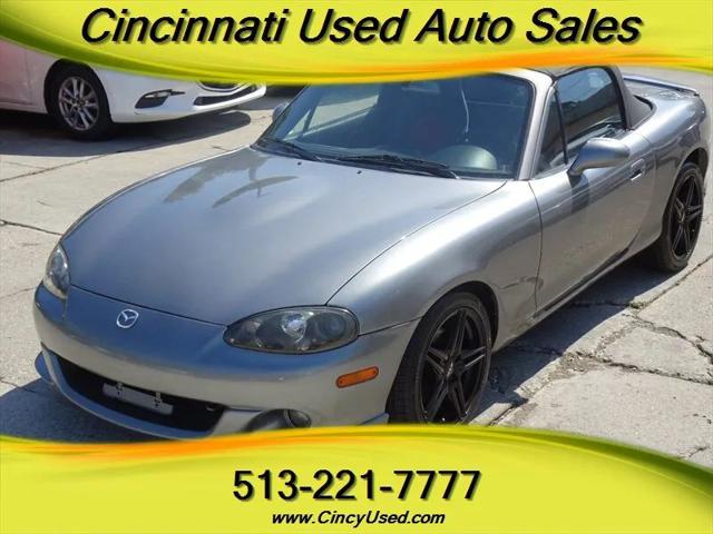 2004 Mazda MX-5 Cloth
