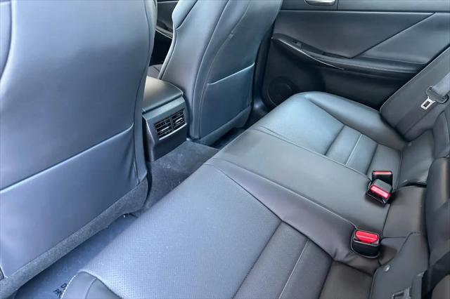 2025 Lexus IS 350 F SPORT