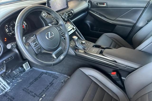 2025 Lexus IS 350 F SPORT