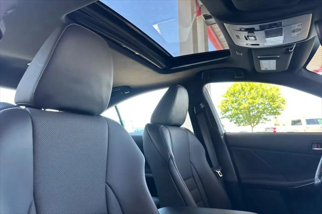 2025 Lexus IS 350 F SPORT