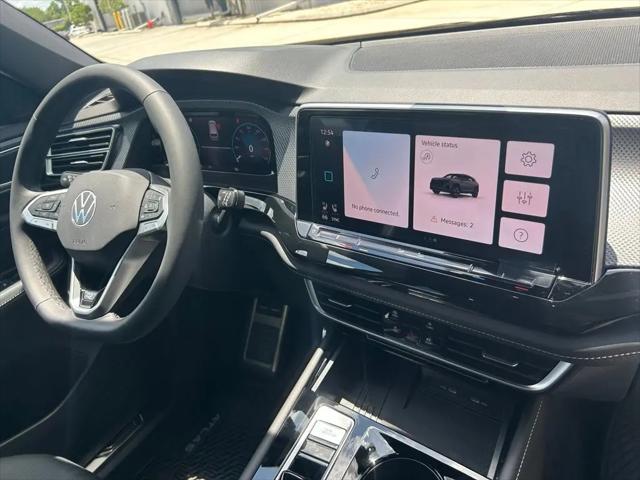 2026 Volkswagen Atlas Cross Sport SEL R-Line Black