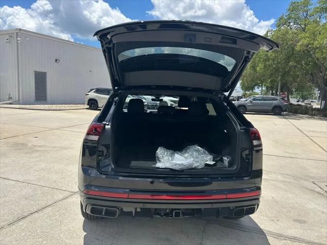 2026 Volkswagen Atlas Cross Sport SEL R-Line Black