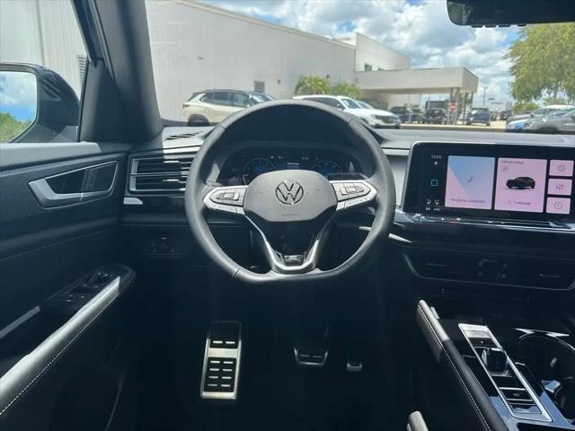 2026 Volkswagen Atlas Cross Sport SEL R-Line Black