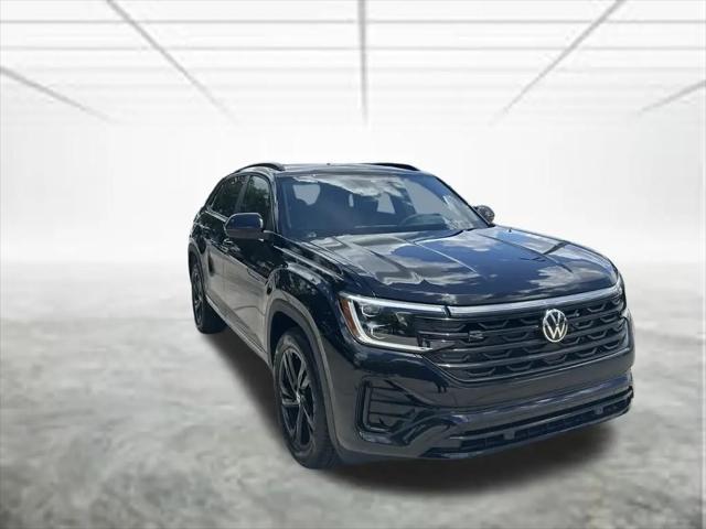 2026 Volkswagen Atlas Cross Sport SEL R-Line Black