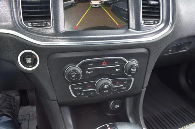 2016 Dodge Charger SXT