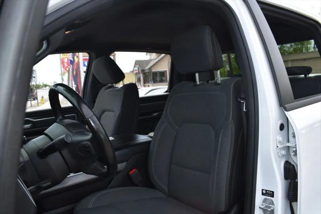 2021 Ram 1500 Big Horn Crew Cab 4x4 5'7" Box