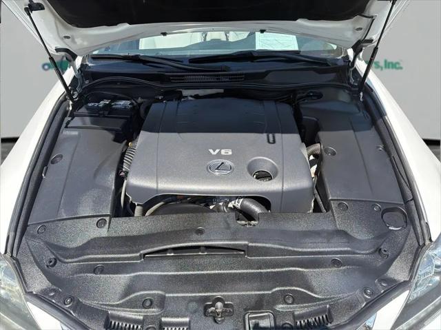 2011 Lexus IS 250C IS 250C
