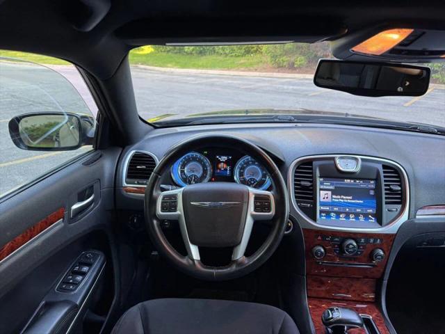 2014 Chrysler 300 300