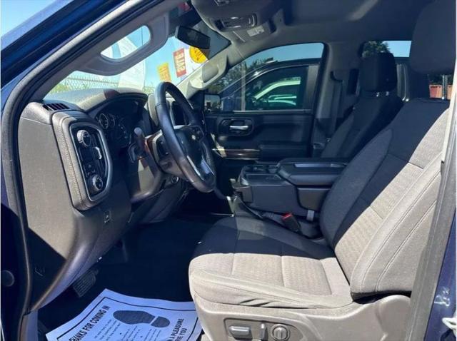 2022 Chevrolet Silverado 1500 2WD Crew Cab Standard Bed LT