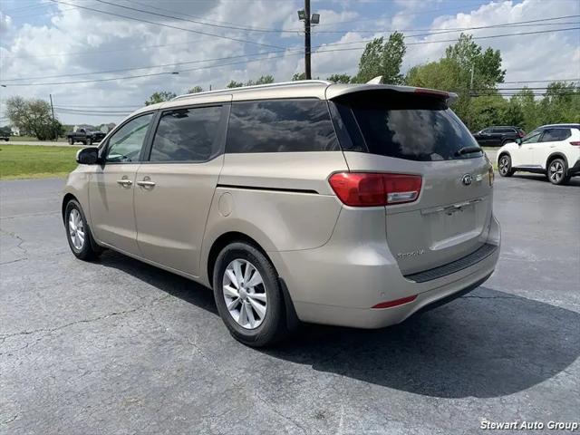 2016 Kia Sedona LX