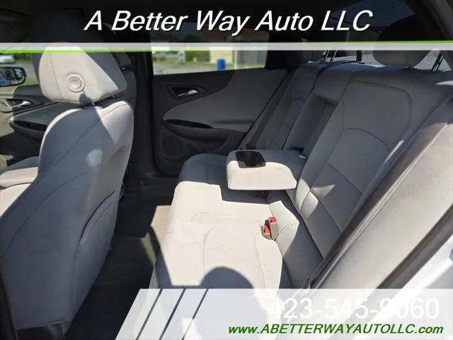 2017 Chevrolet Malibu 1LT