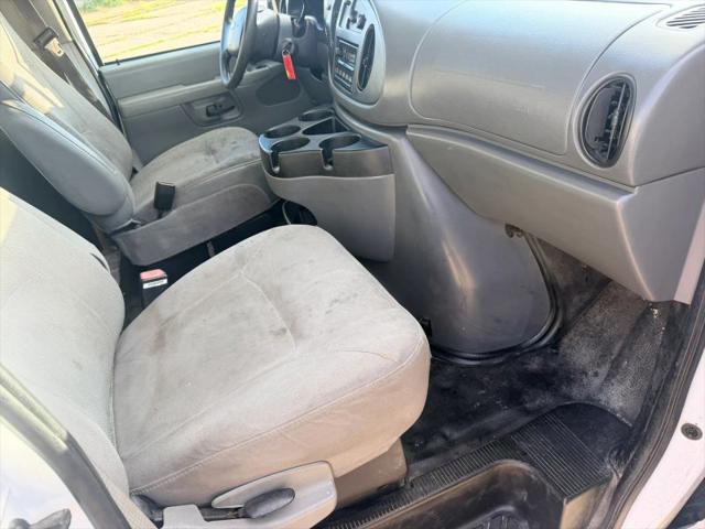 2006 Ford E-250 Base