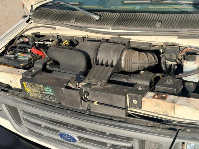 2006 Ford E-250 Base