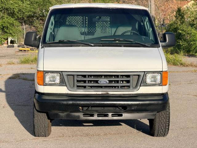 2006 Ford E-250 Base