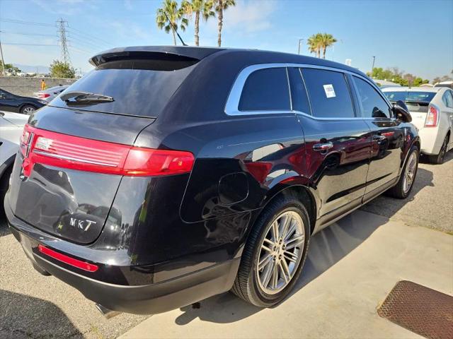 2019 Lincoln MKT Reserve