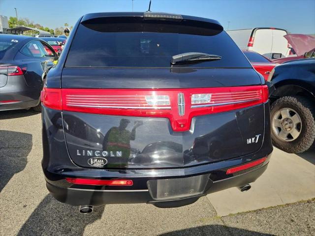 2019 Lincoln MKT Reserve