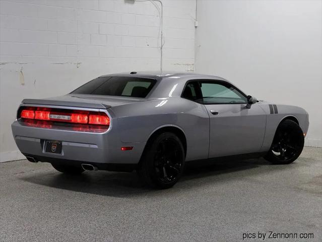 2013 Dodge Challenger R/T Plus