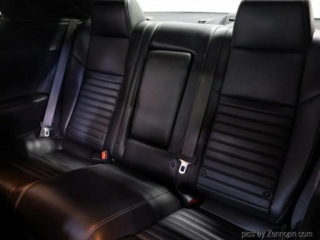 2013 Dodge Challenger R/T Plus