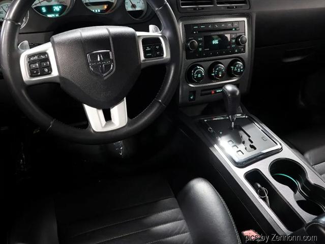 2013 Dodge Challenger R/T Plus