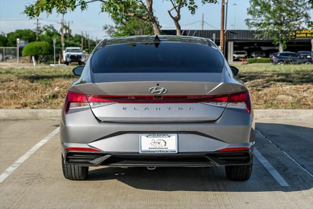 2023 Hyundai Elantra SEL