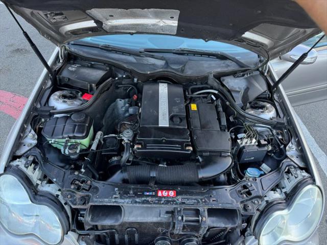 2005 Mercedes-Benz C 230 C 230 Sport