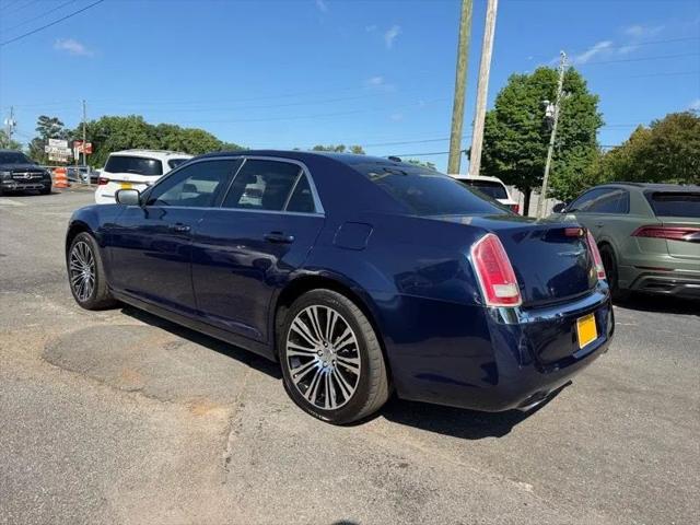 2014 Chrysler 300 300