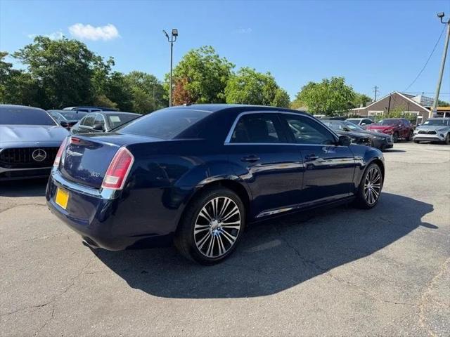 2014 Chrysler 300 300