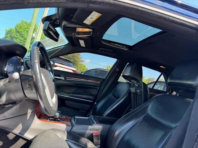 2014 Chrysler 300 300