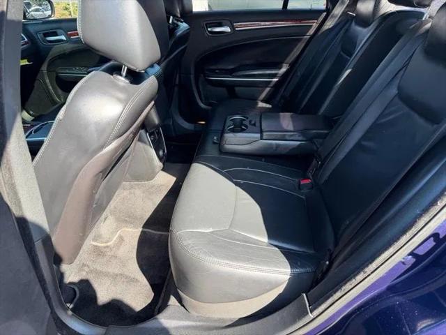 2014 Chrysler 300 300