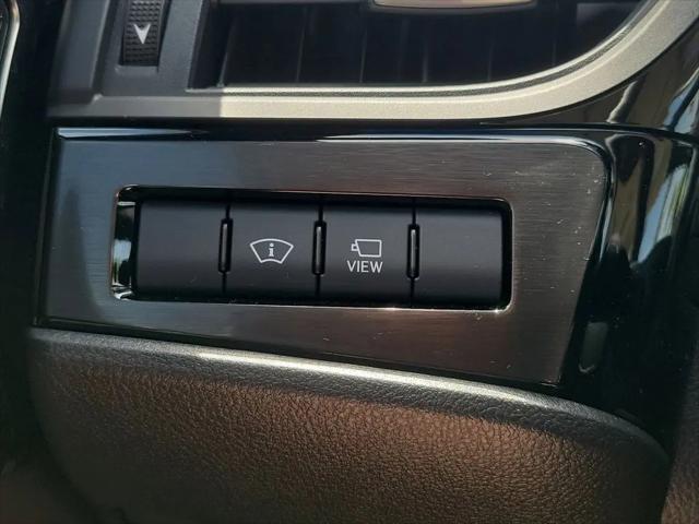2024 Lexus ES 300h Ultra Luxury